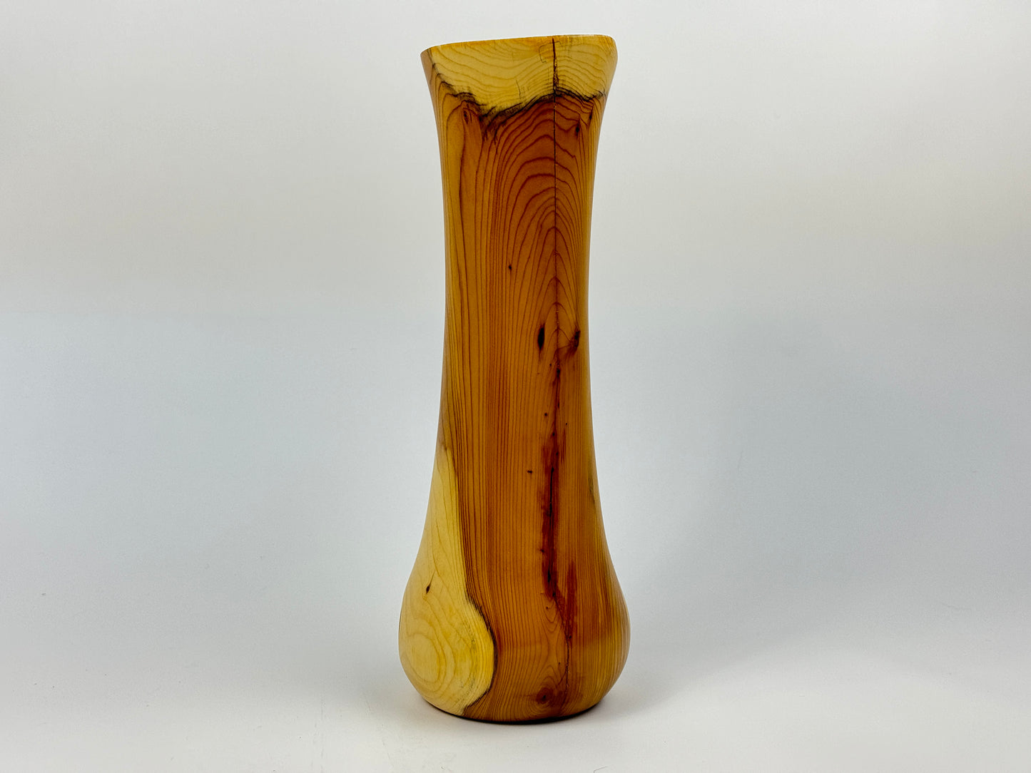 Penzance Yew no 3 Vase