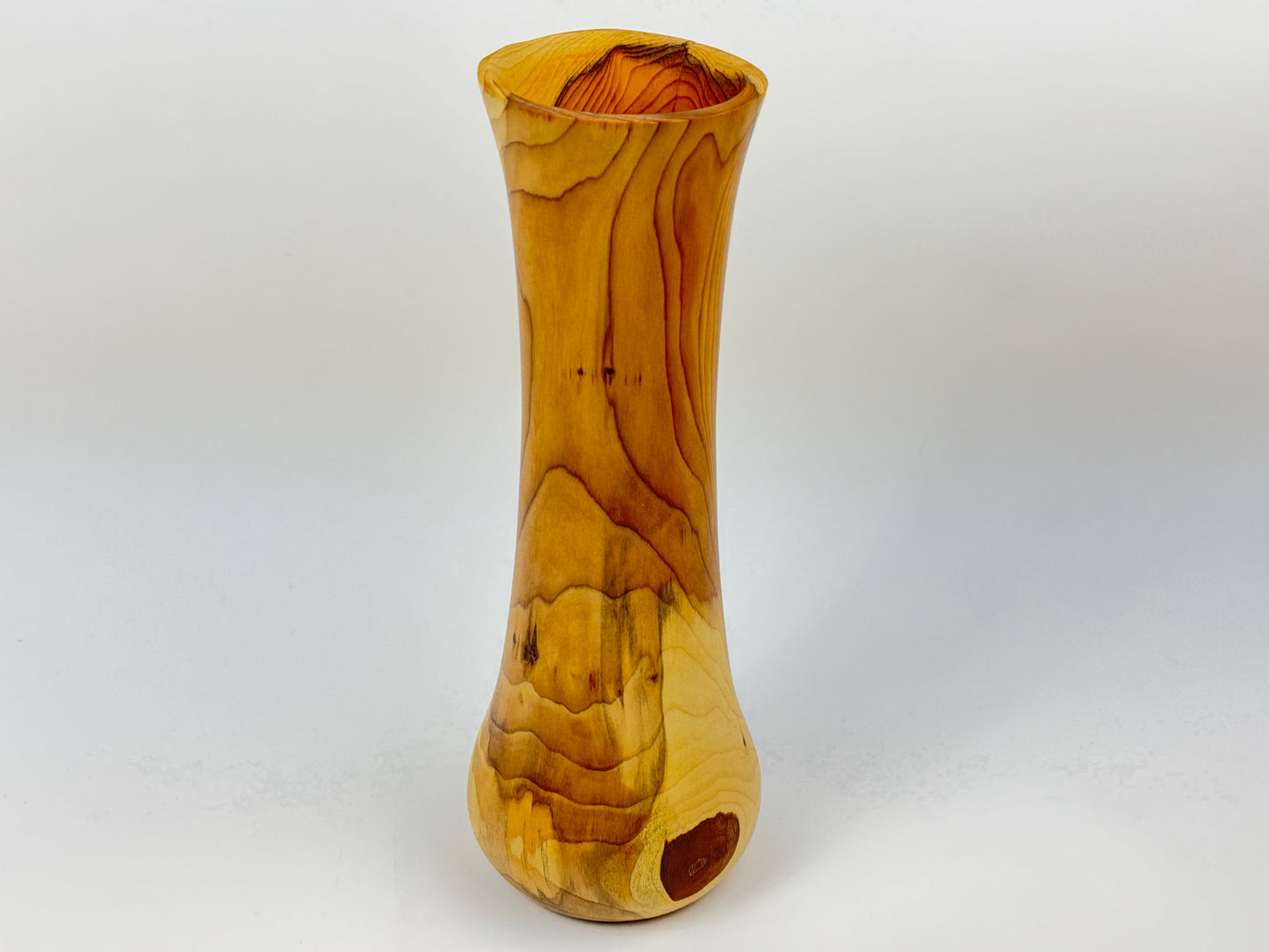 Penzance Yew no 3 Vase