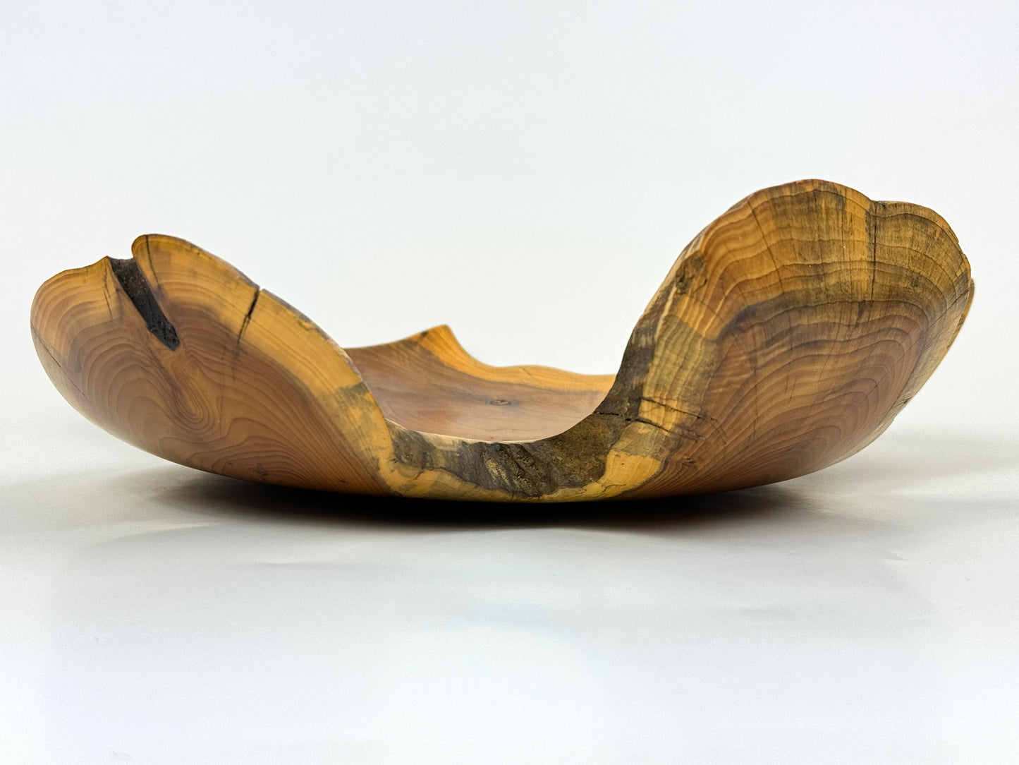 Truro Yew bowl no. 29 - 33cm