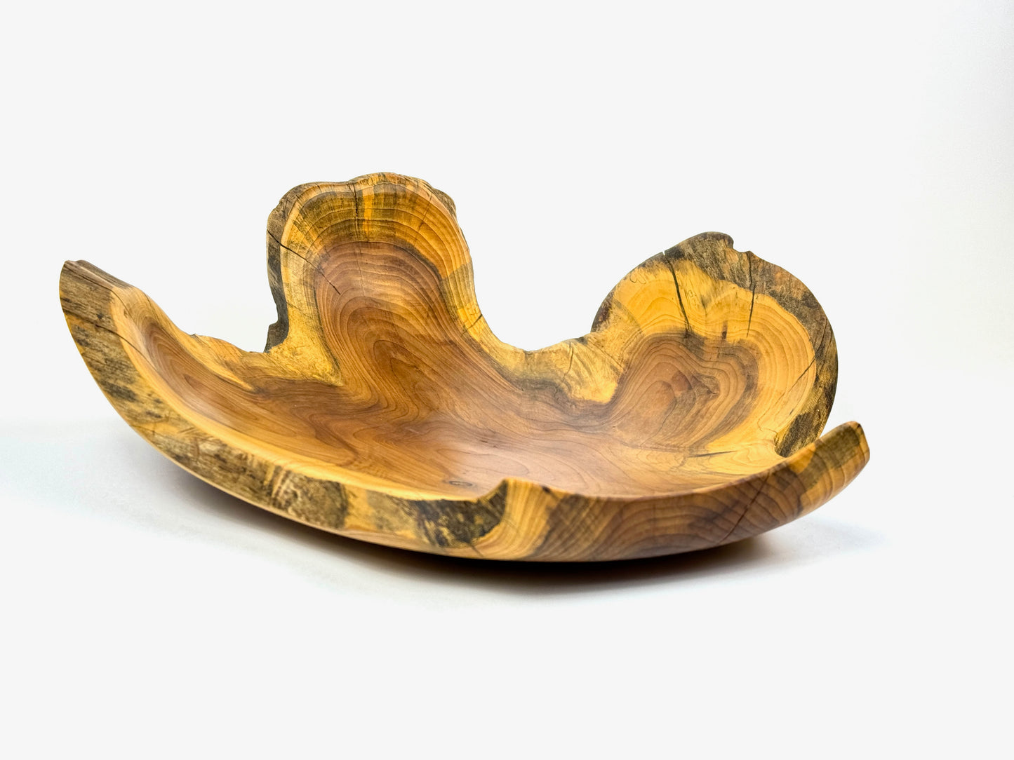 Truro Yew bowl no. 29 - 33cm