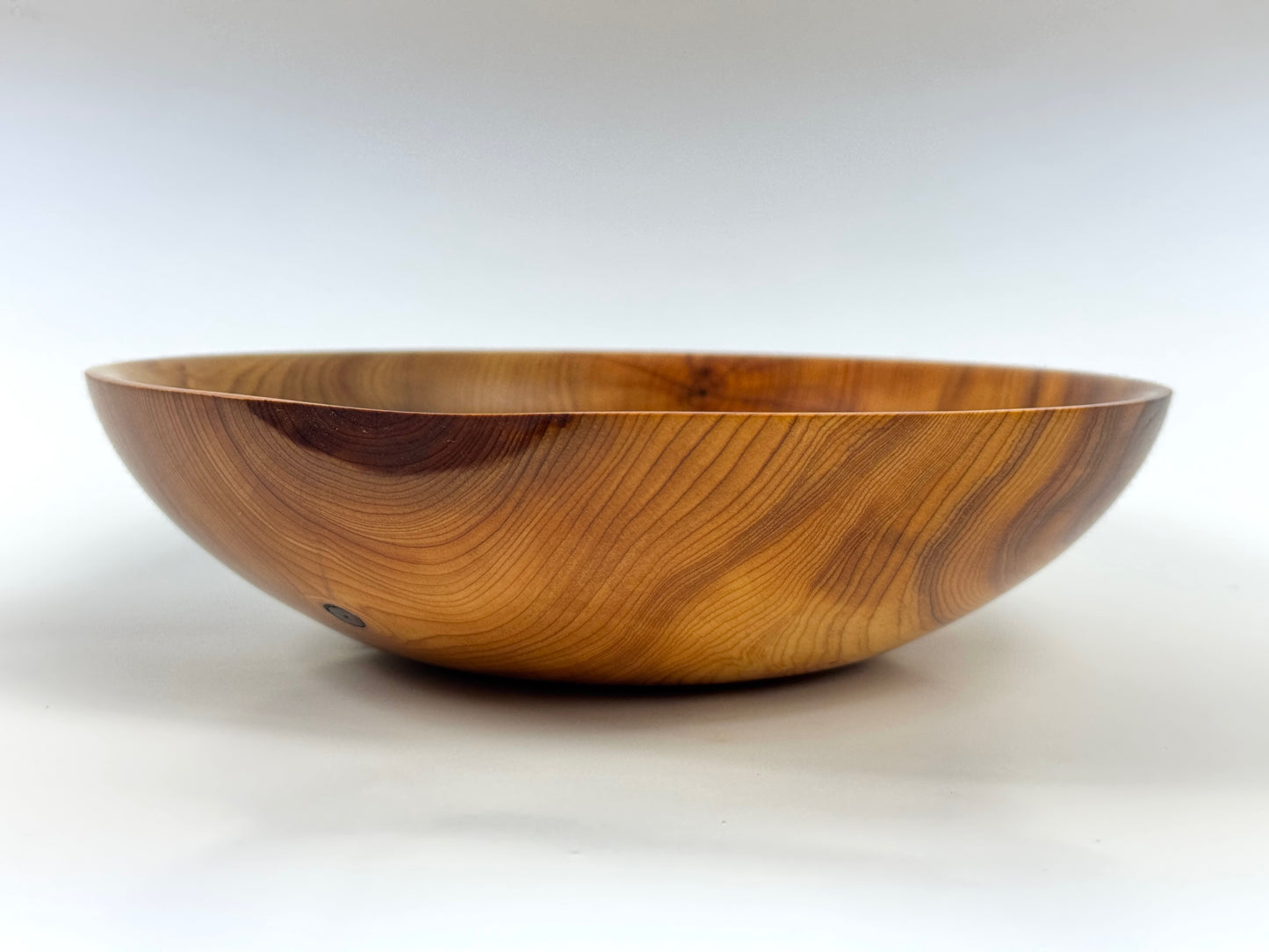 Truro Yew bowl - 21cm