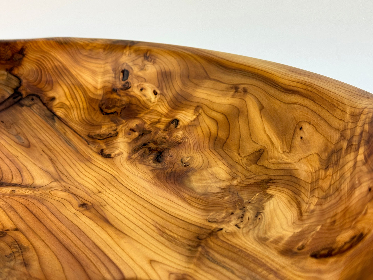 Penzance Yew no. 10 bowl - 47cm