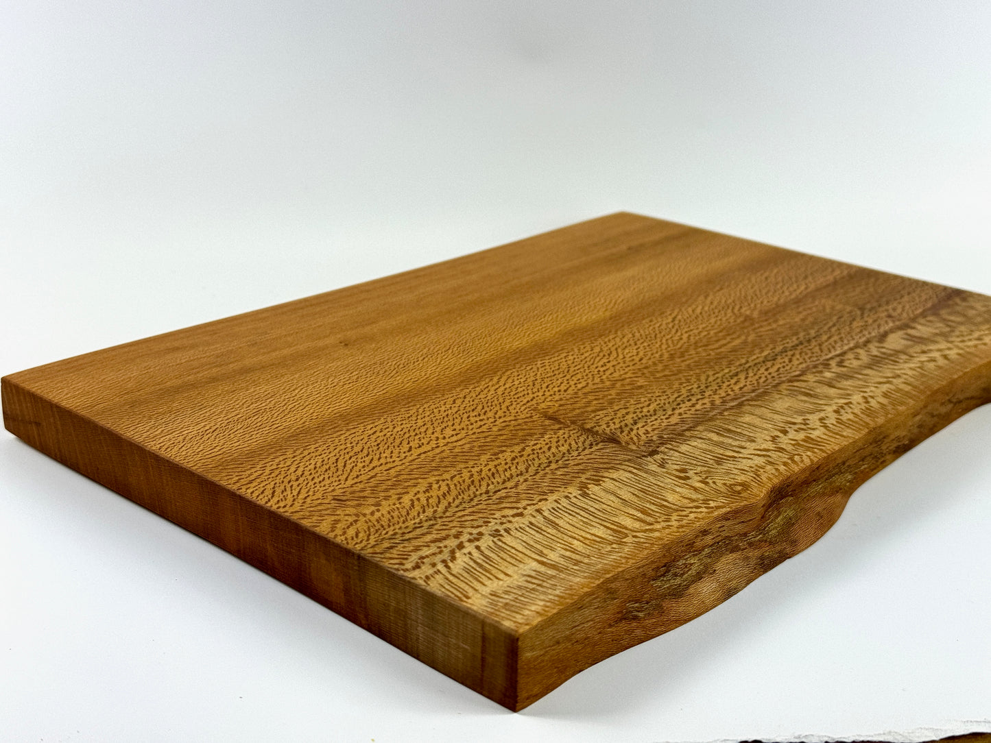 London Plane 33 x 22cm Chopping Board