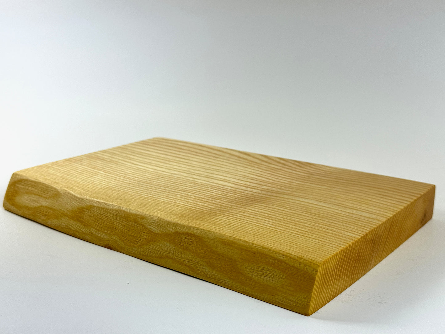 Cornish Ash 30 x 20cm cutting board