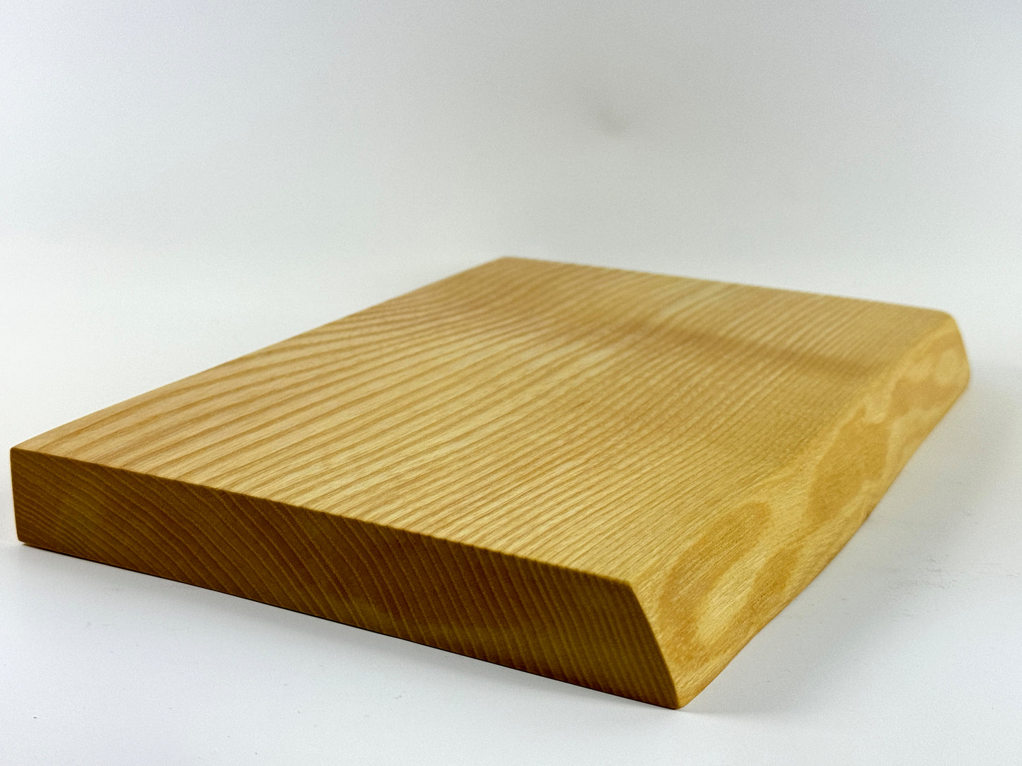 Cornish Ash 30 x 20cm cutting board
