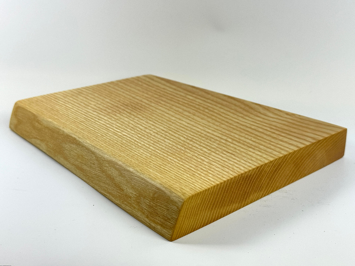 Cornish Ash 30 x 20cm cutting board