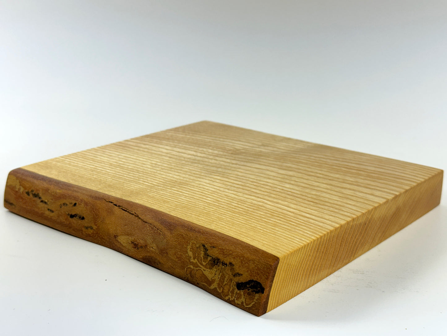 Cornish Ash 25 x 21cm cutting board