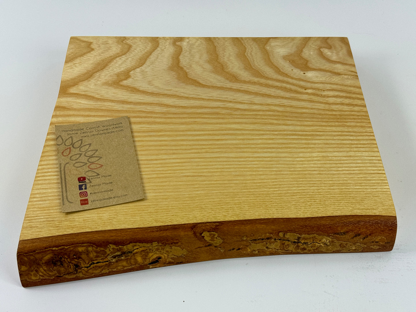 Cornish Ash 25 x 22cm cutting board