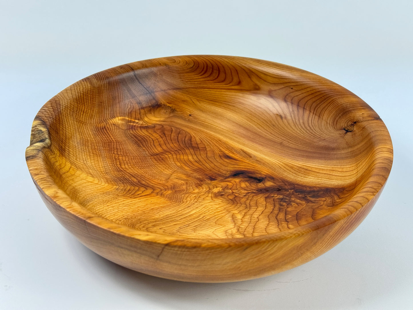 Truro Yew no. 38 bowl - 21cm