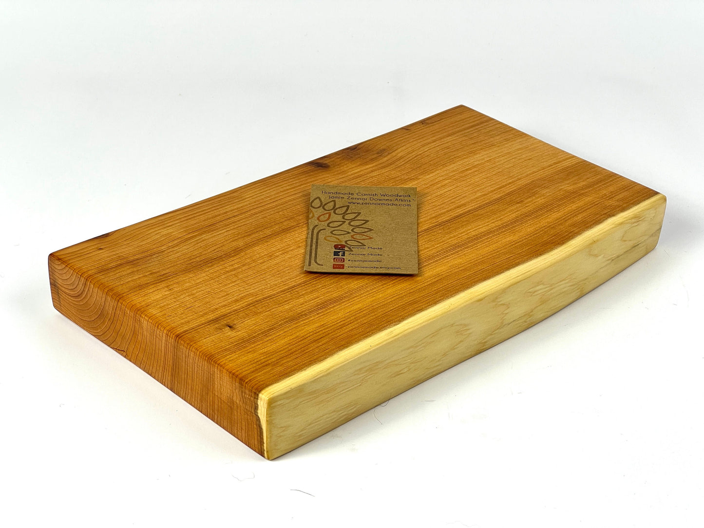 Cornish Yew 28x16cm Chopping Board