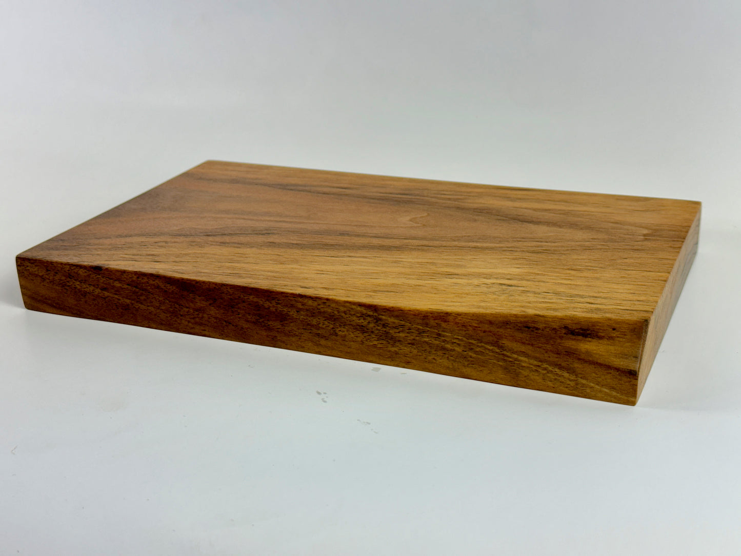 Walnut Chopping board 29 x 18cm