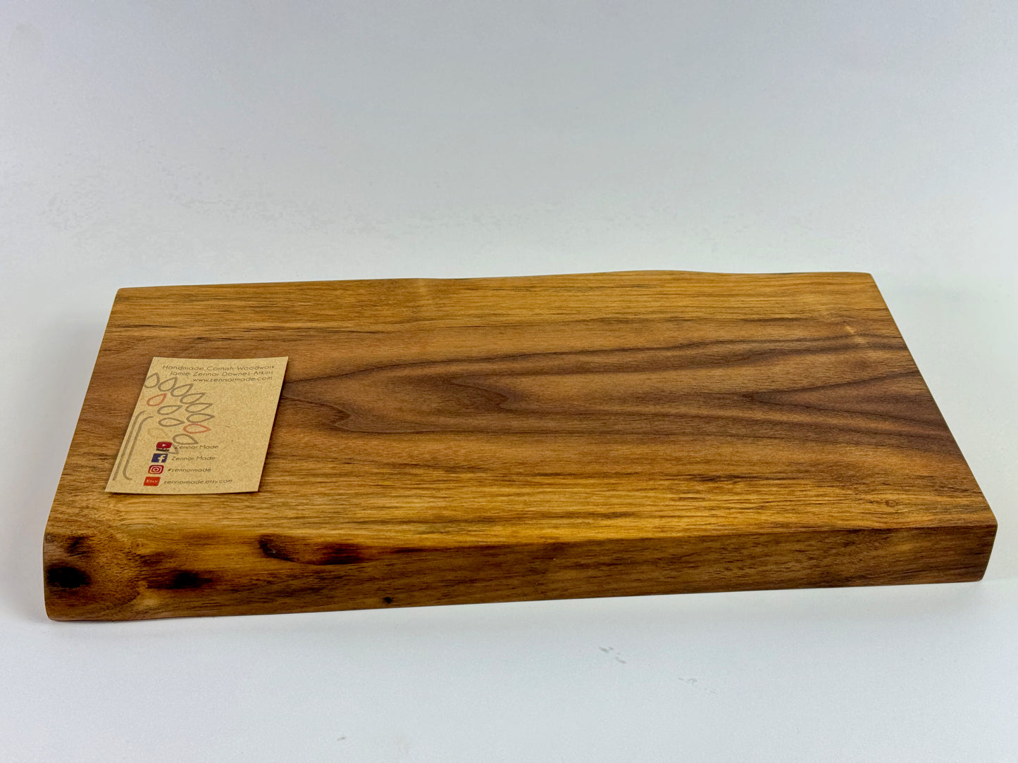 Walnut Chopping board 33 x 18cm