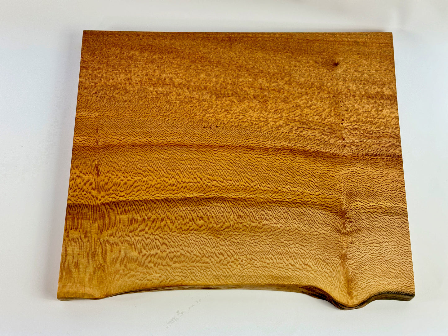 London Plane 35 x 30cm Chopping Board