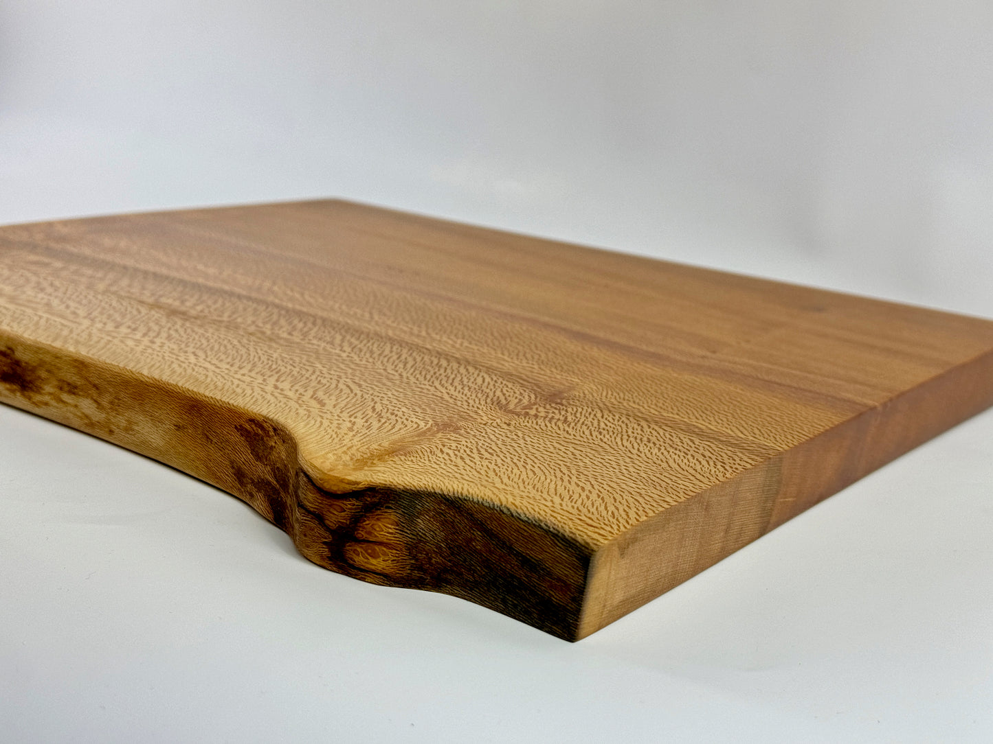 London Plane 35 x 30cm Chopping Board