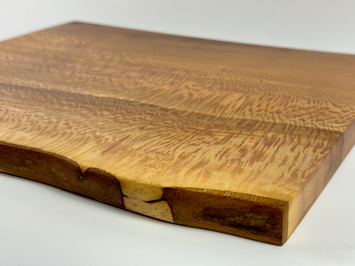 London Plane 40 x 33cm Chopping Board