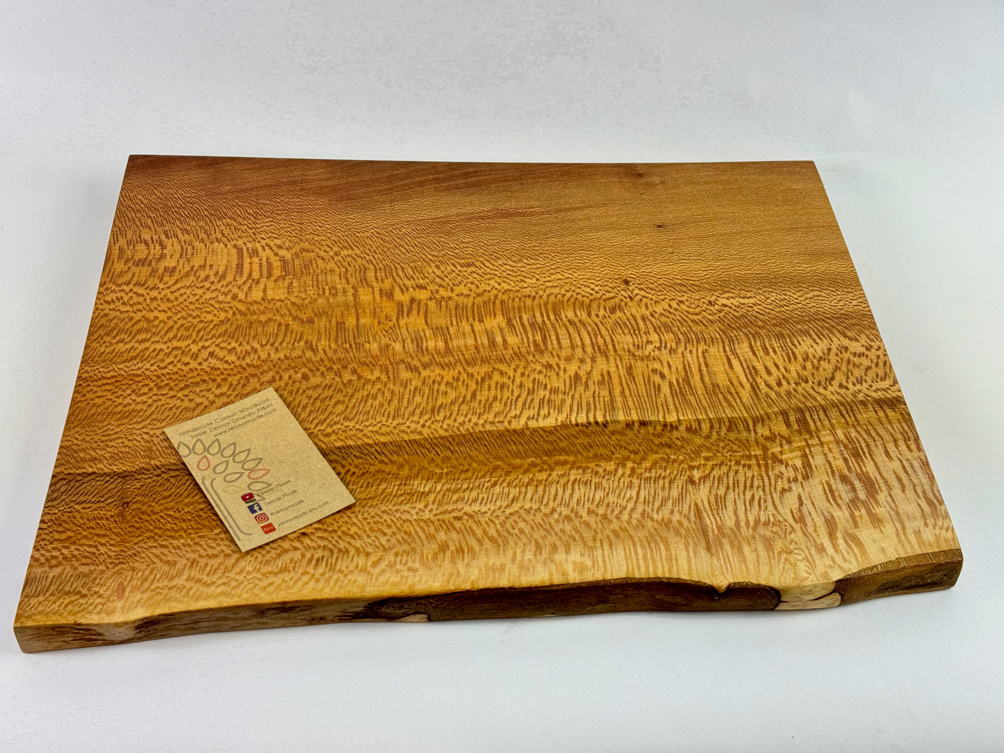 London Plane 40 x 33cm Chopping Board