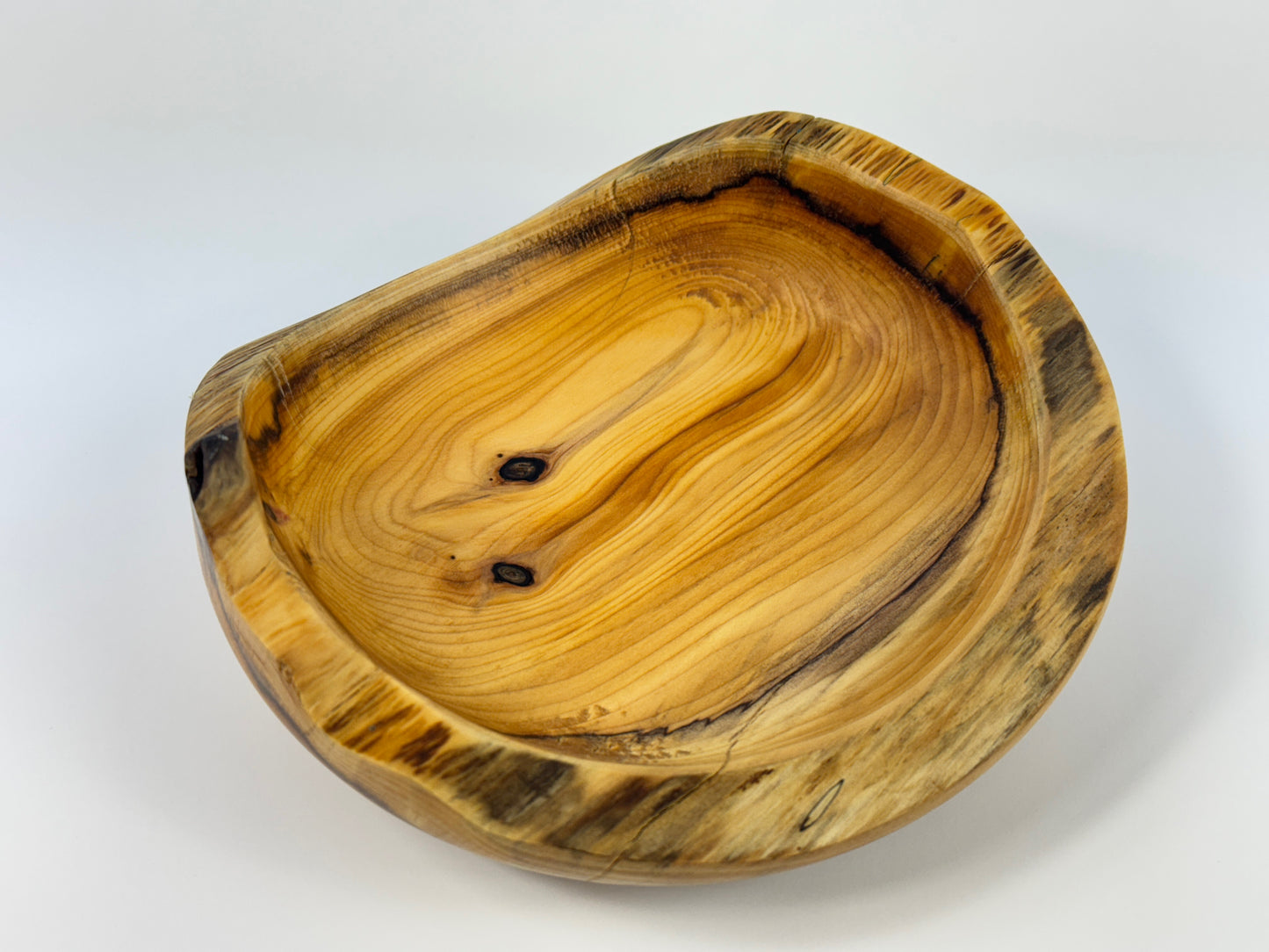 Penzance Yew no. 8 bowl - 15cm