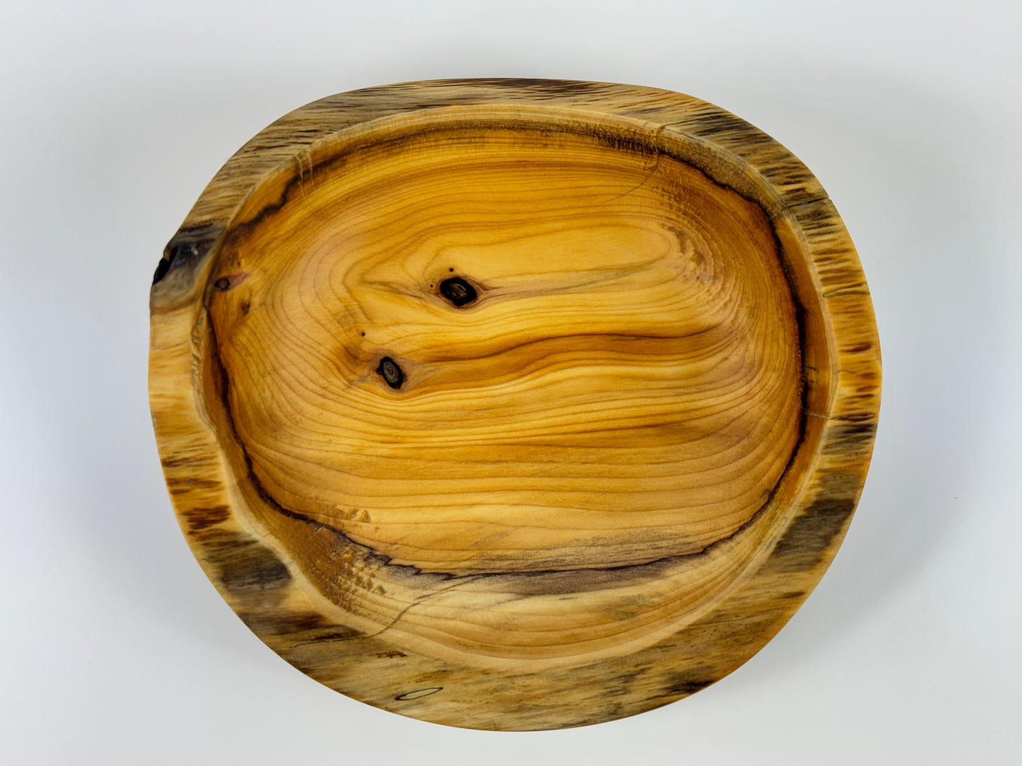 Penzance Yew no. 8 bowl - 15cm