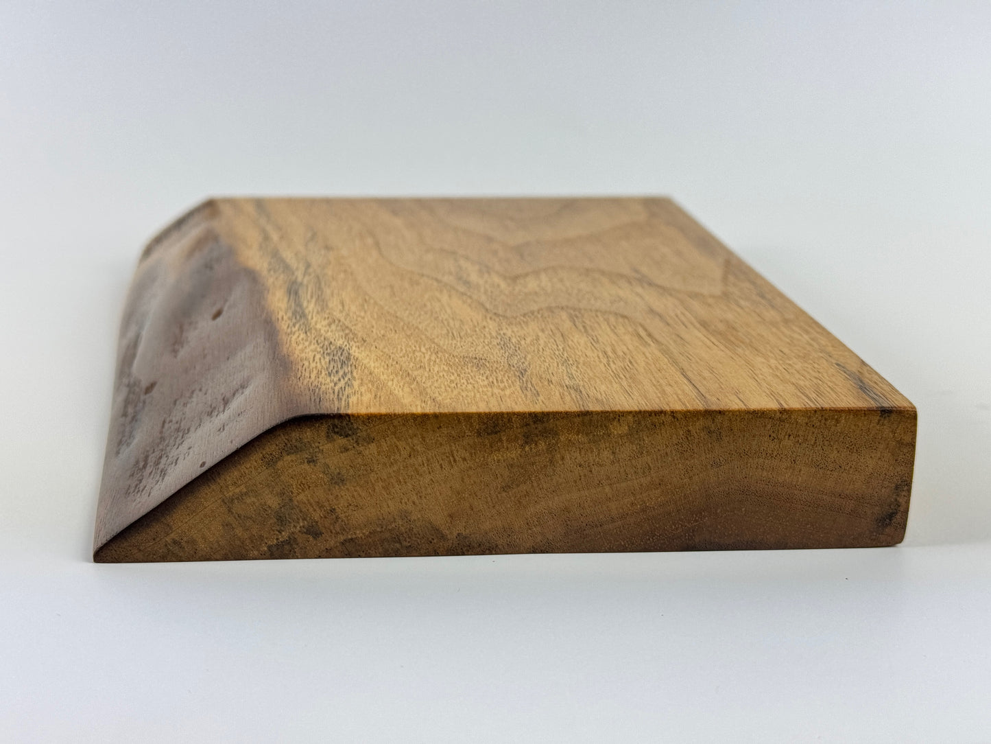 Walnut Chopping board 22 x 17cm