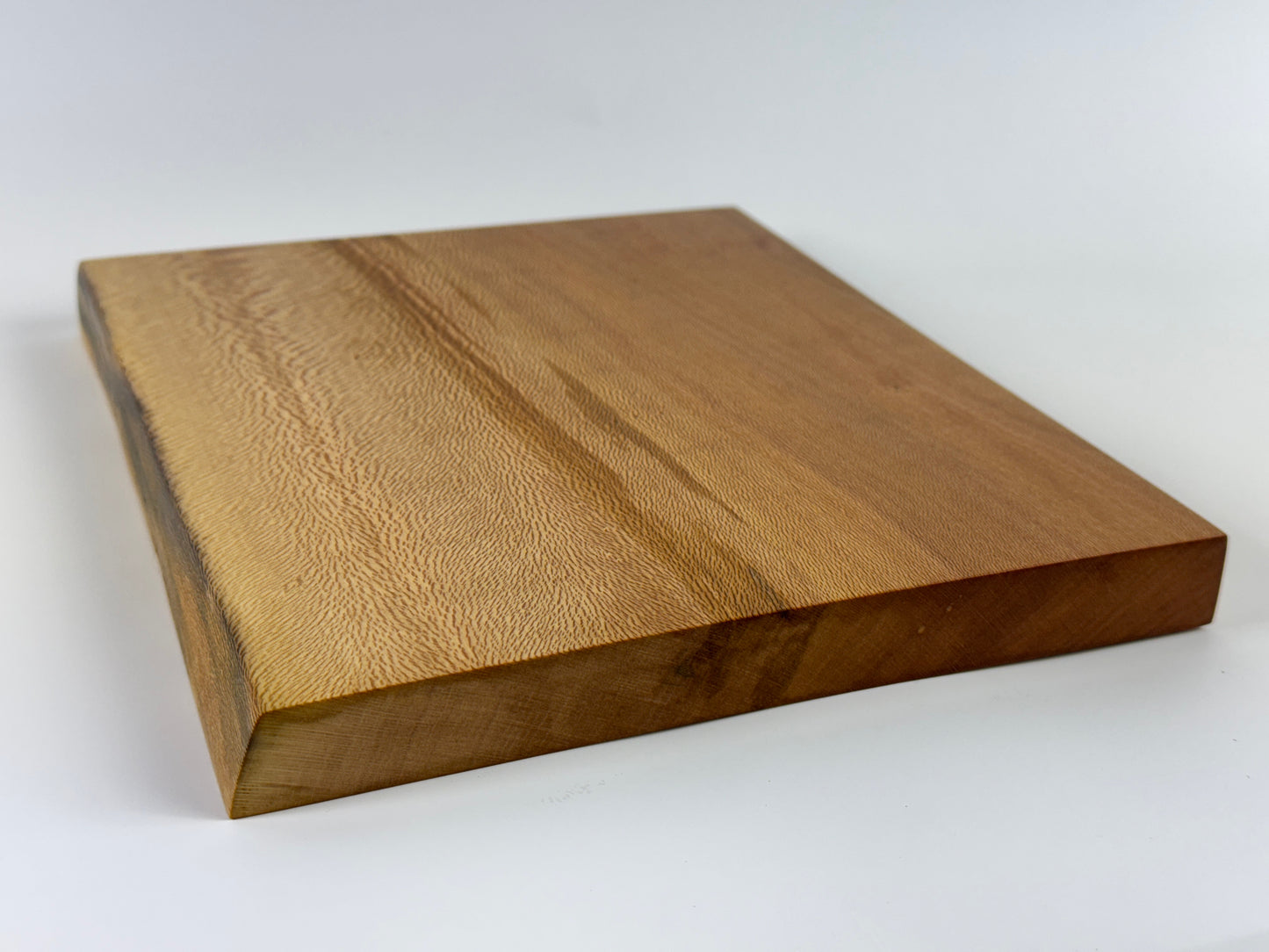 London Plane 24 x 20cm Chopping Board