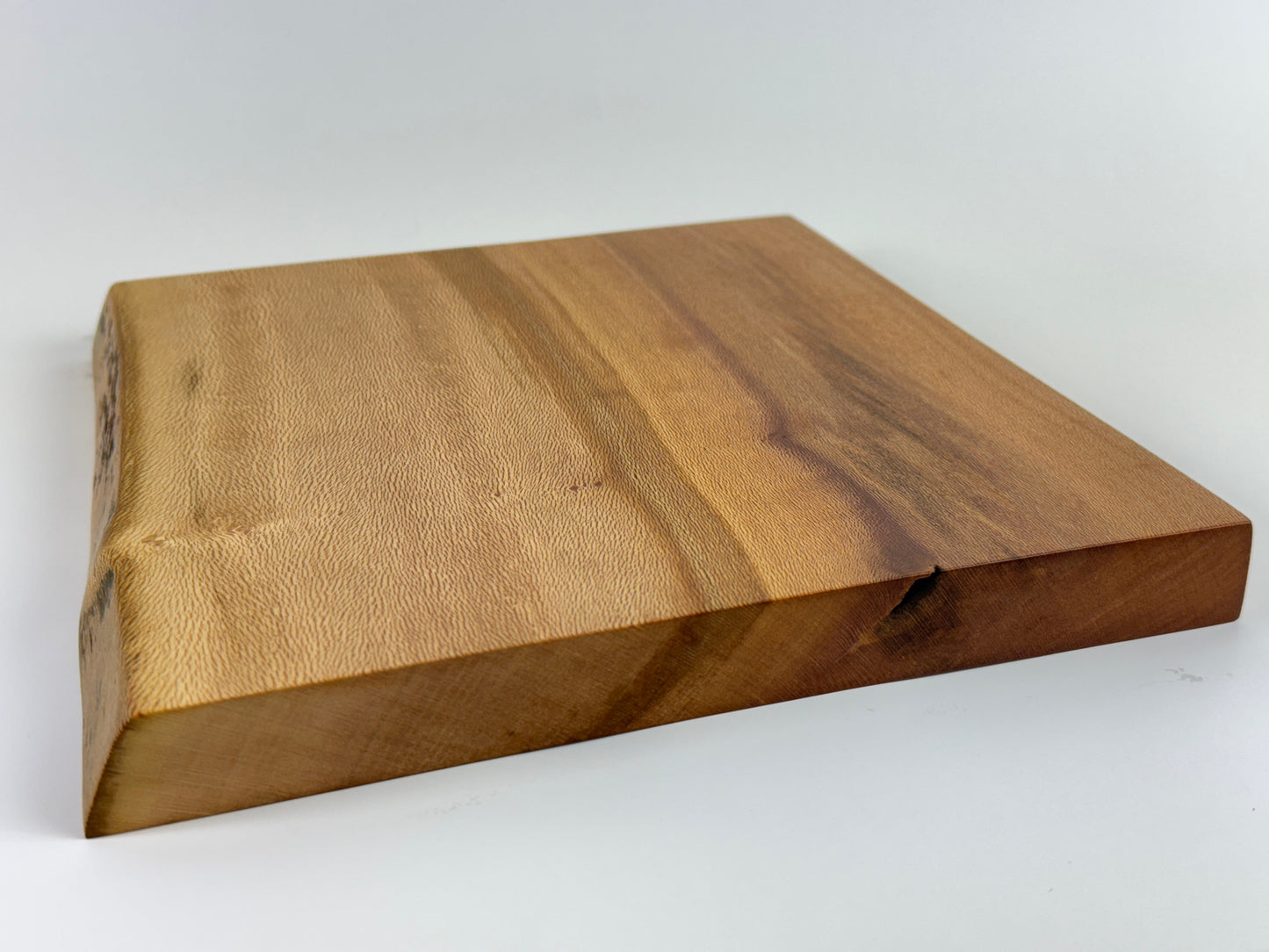 London Plane 23 x 22cm Chopping Board