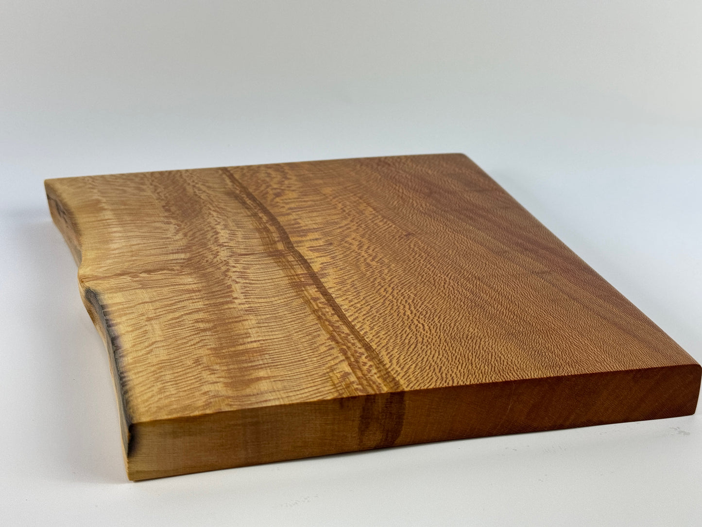 London Plane 24 x 21cm Chopping Board