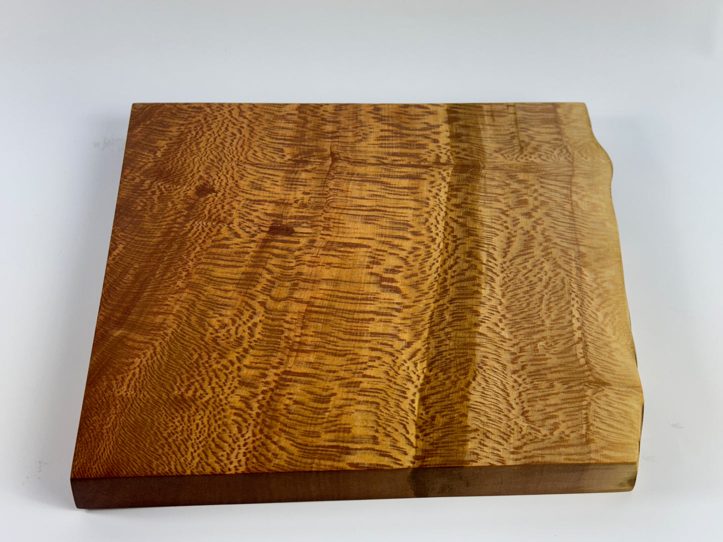 London Plane 27 x 26cm Chopping Board