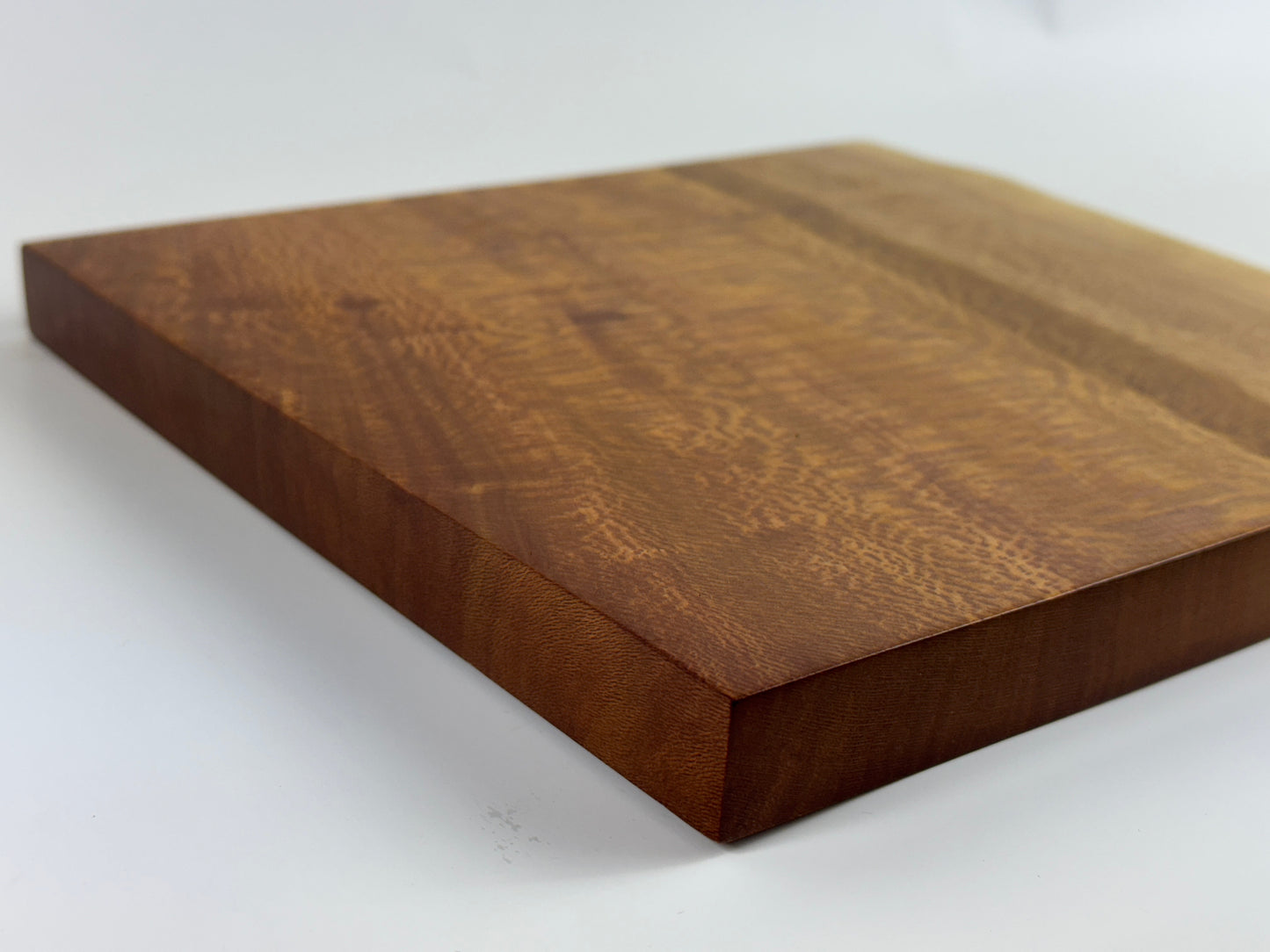 London Plane 27 x 26cm Chopping Board