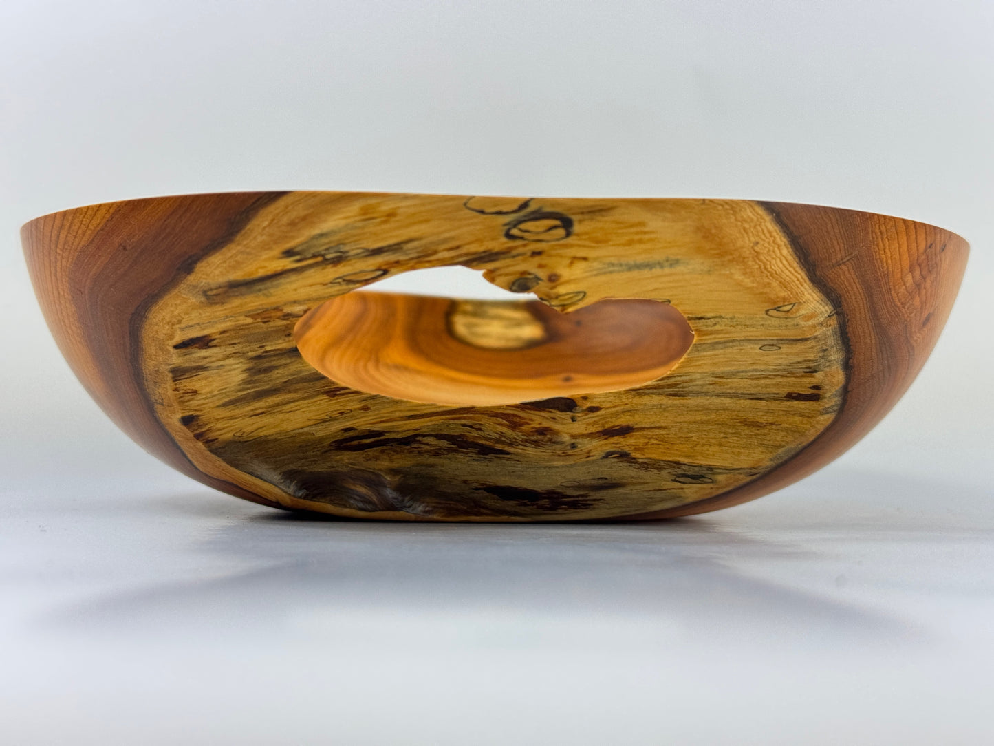 Truro Yew bowl - 20cm