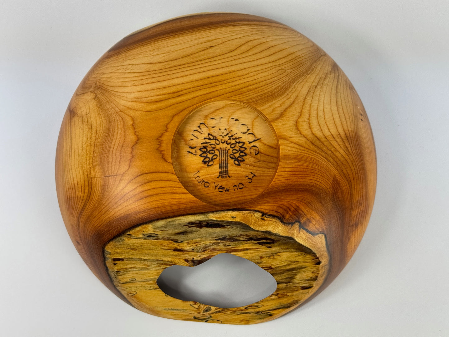 Truro Yew bowl - 20cm