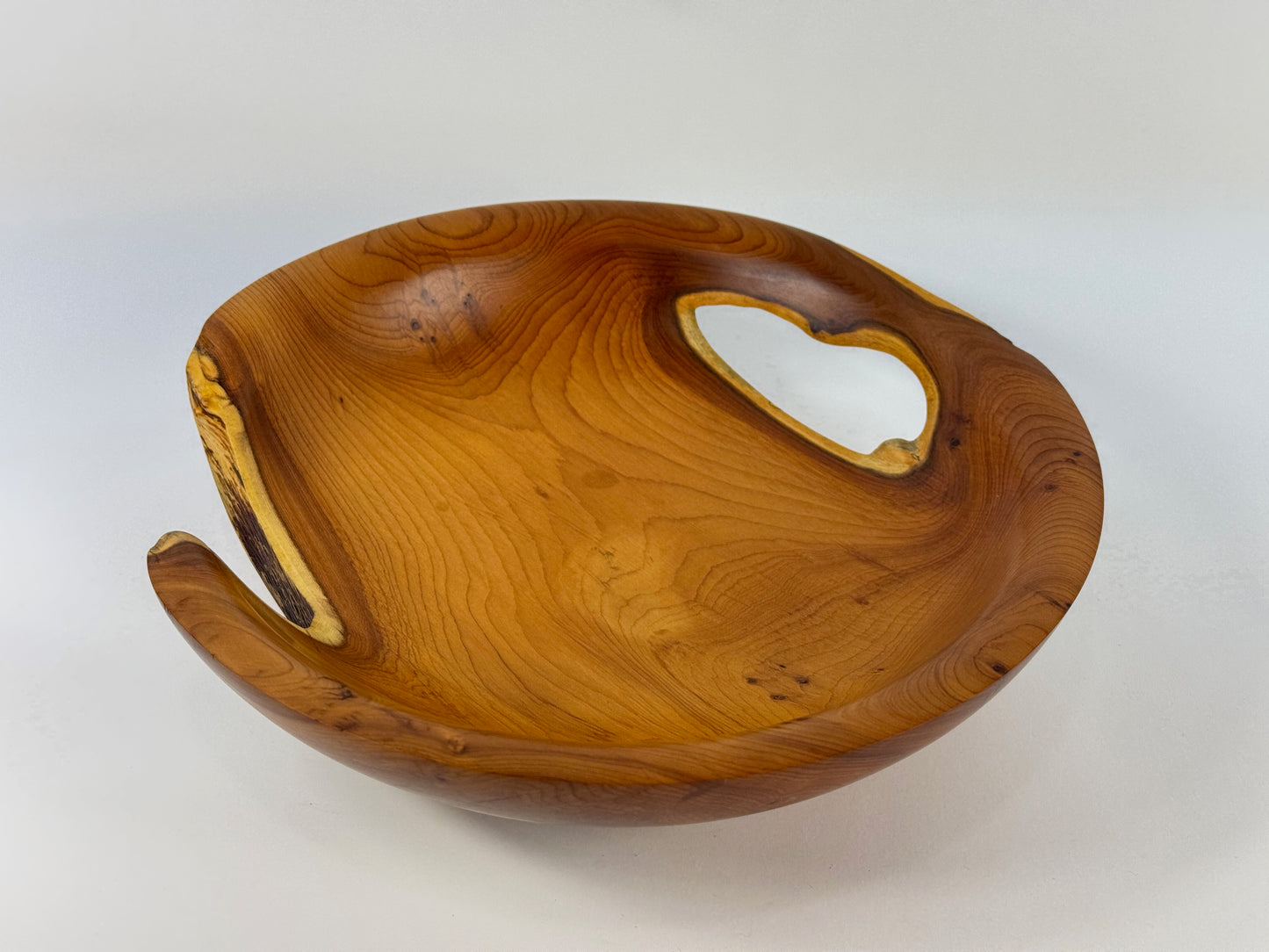 Truro Yew bowl - 22cm