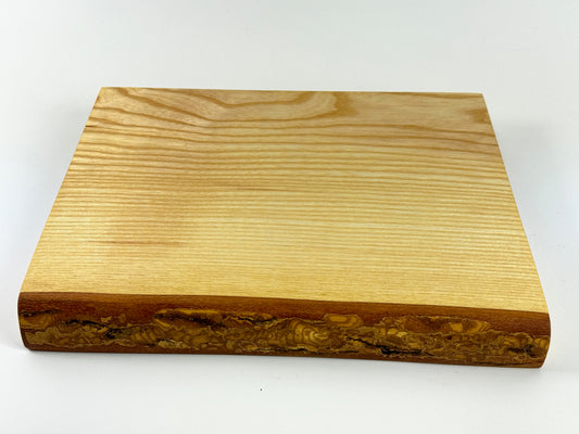 Cornish Ash 25 x 21cm cutting board