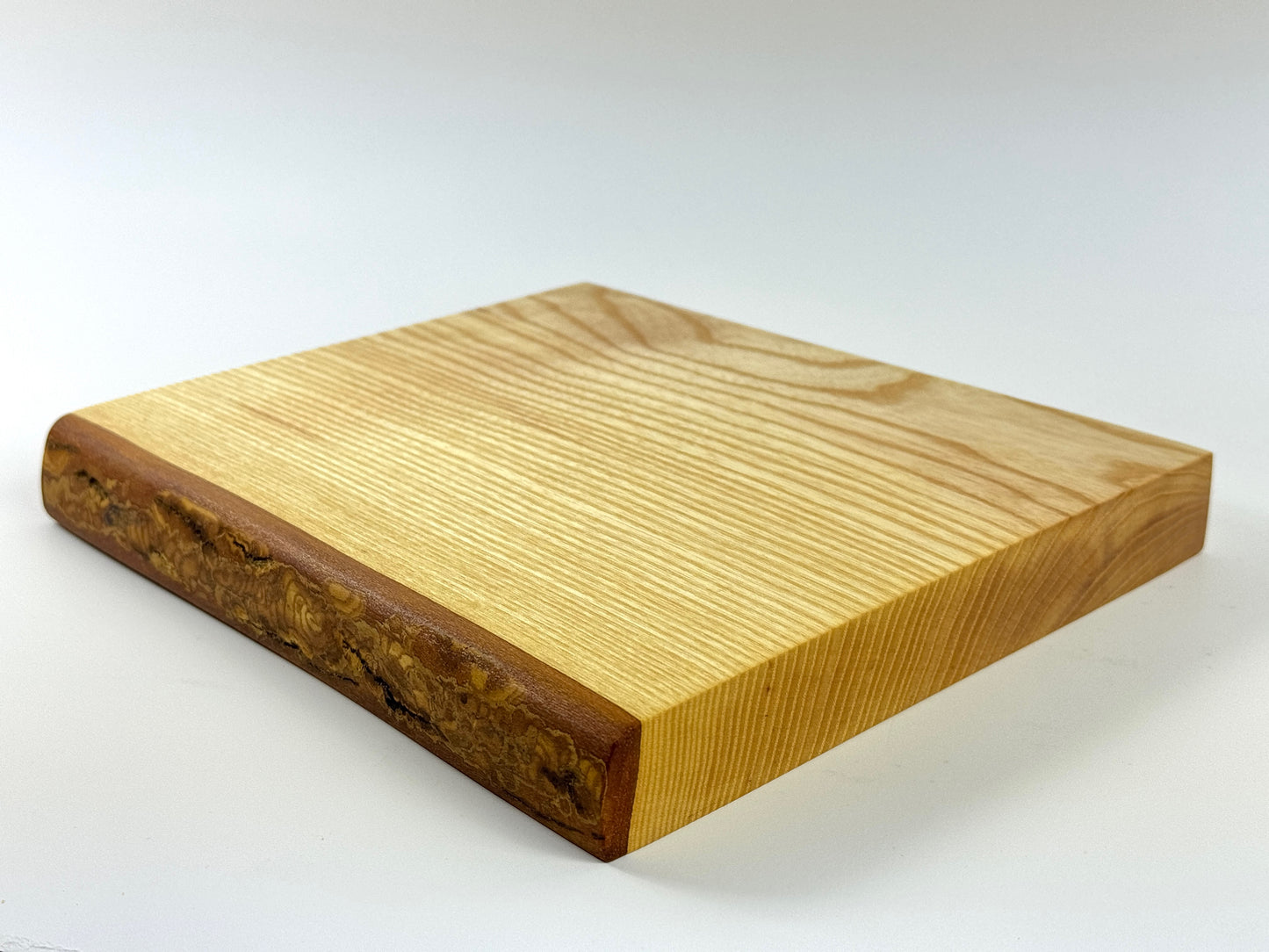 Cornish Ash 25 x 21cm cutting board