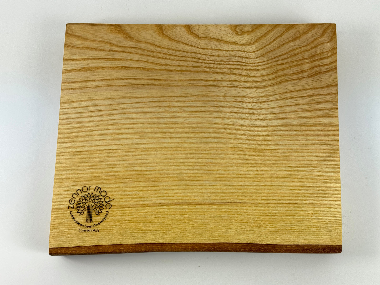 Cornish Ash 25 x 21cm cutting board