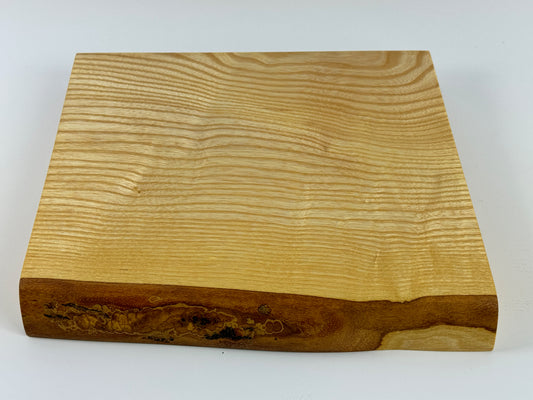 Cornish Ash 25 x 23cm cutting board