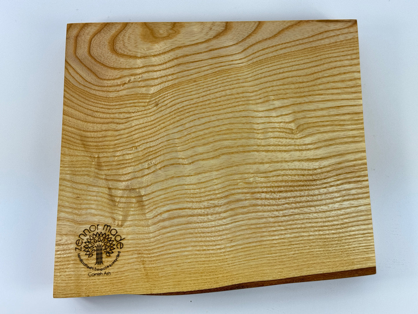 Cornish Ash 25 x 23cm cutting board