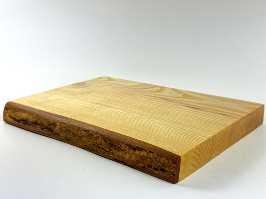 Cornish Ash 30 x 20cm cutting board