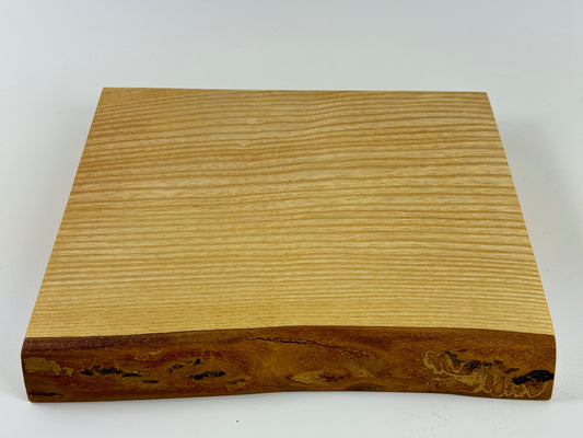 Cornish Ash 25 x 21cm cutting board