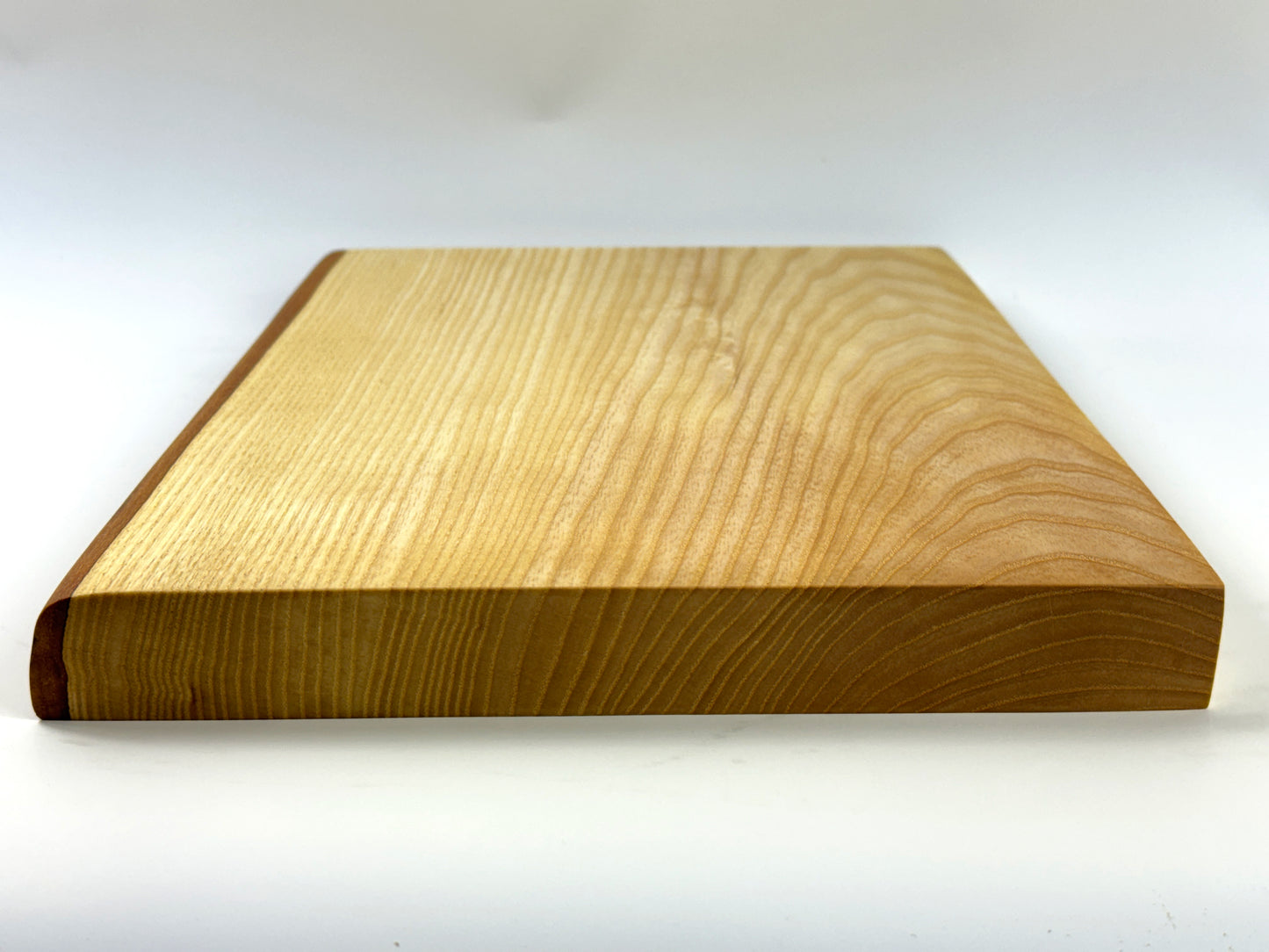 Cornish Ash 28 x 23cm cutting board