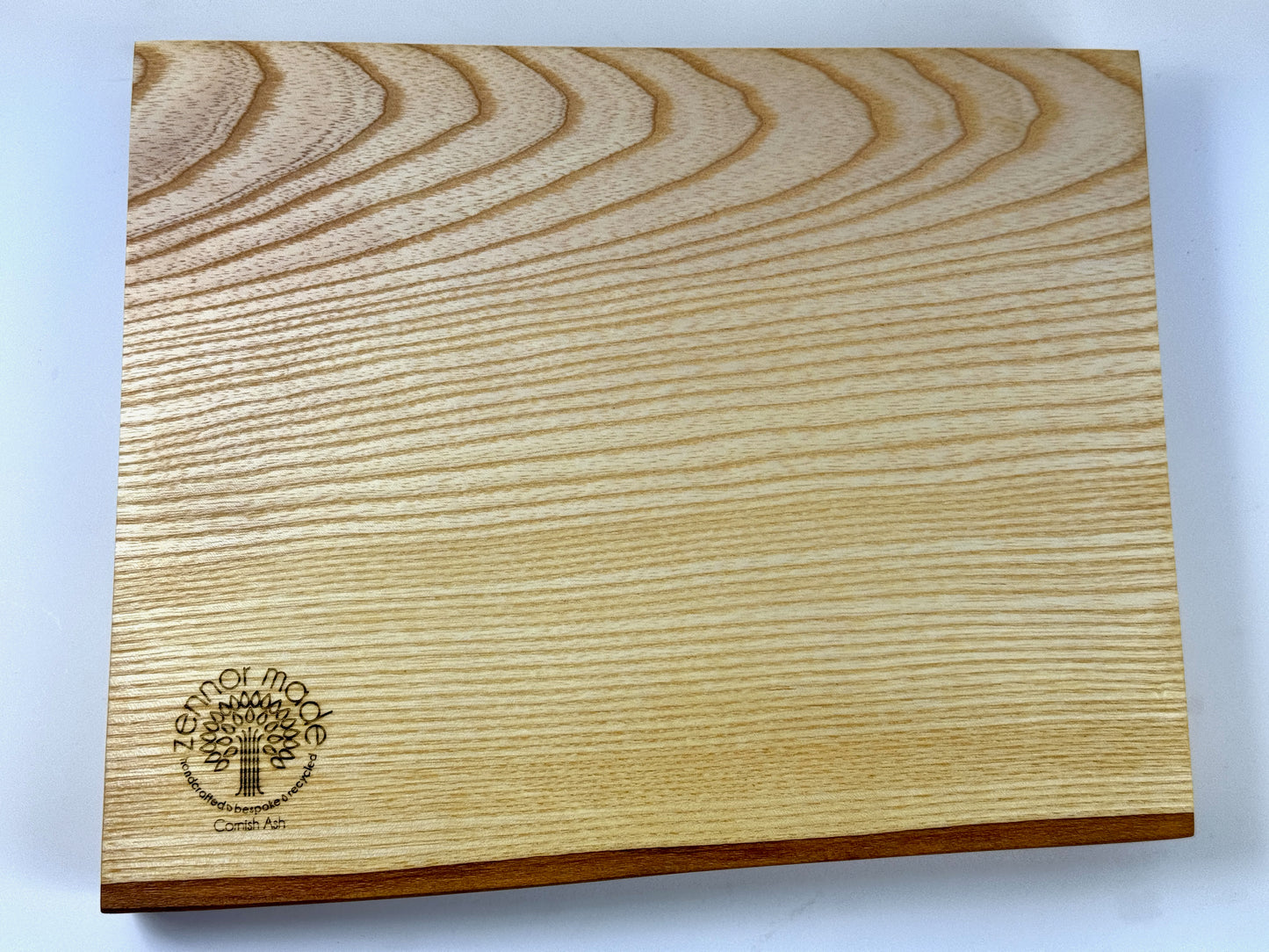 Cornish Ash 28 x 23cm cutting board