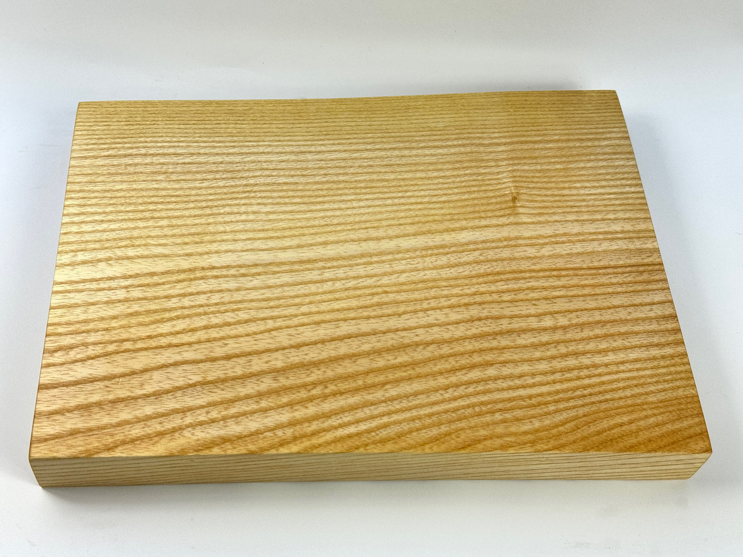 Cornish Ash 28 x 21cm cutting board