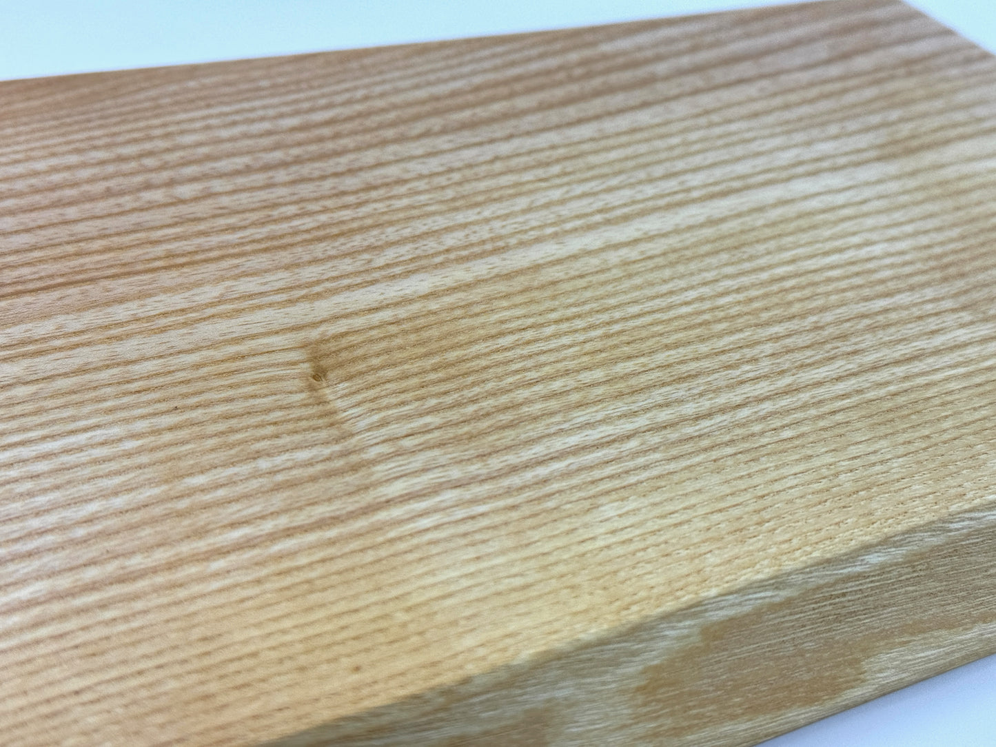 Cornish Ash 28 x 21cm cutting board