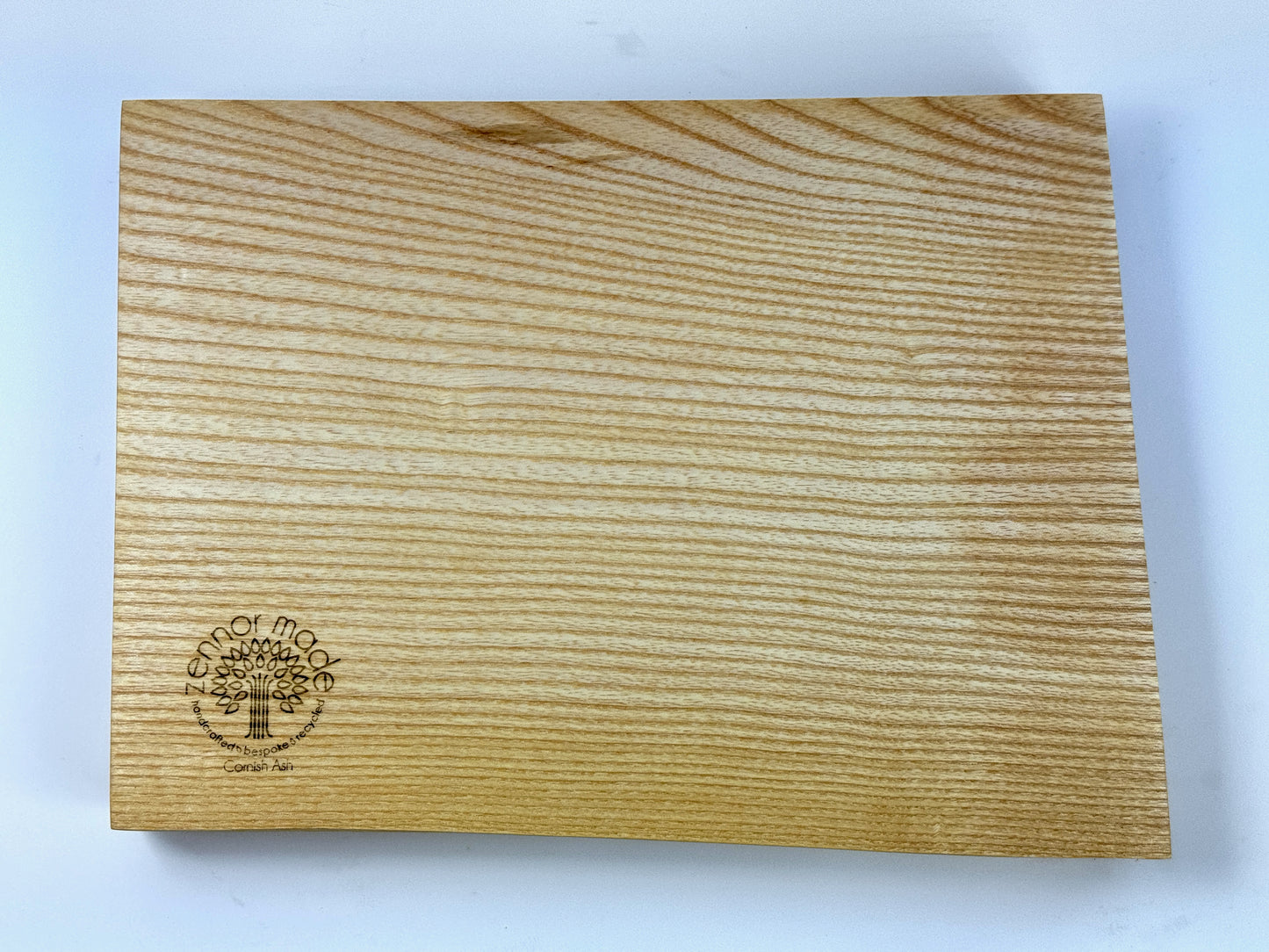 Cornish Ash 28 x 21cm cutting board