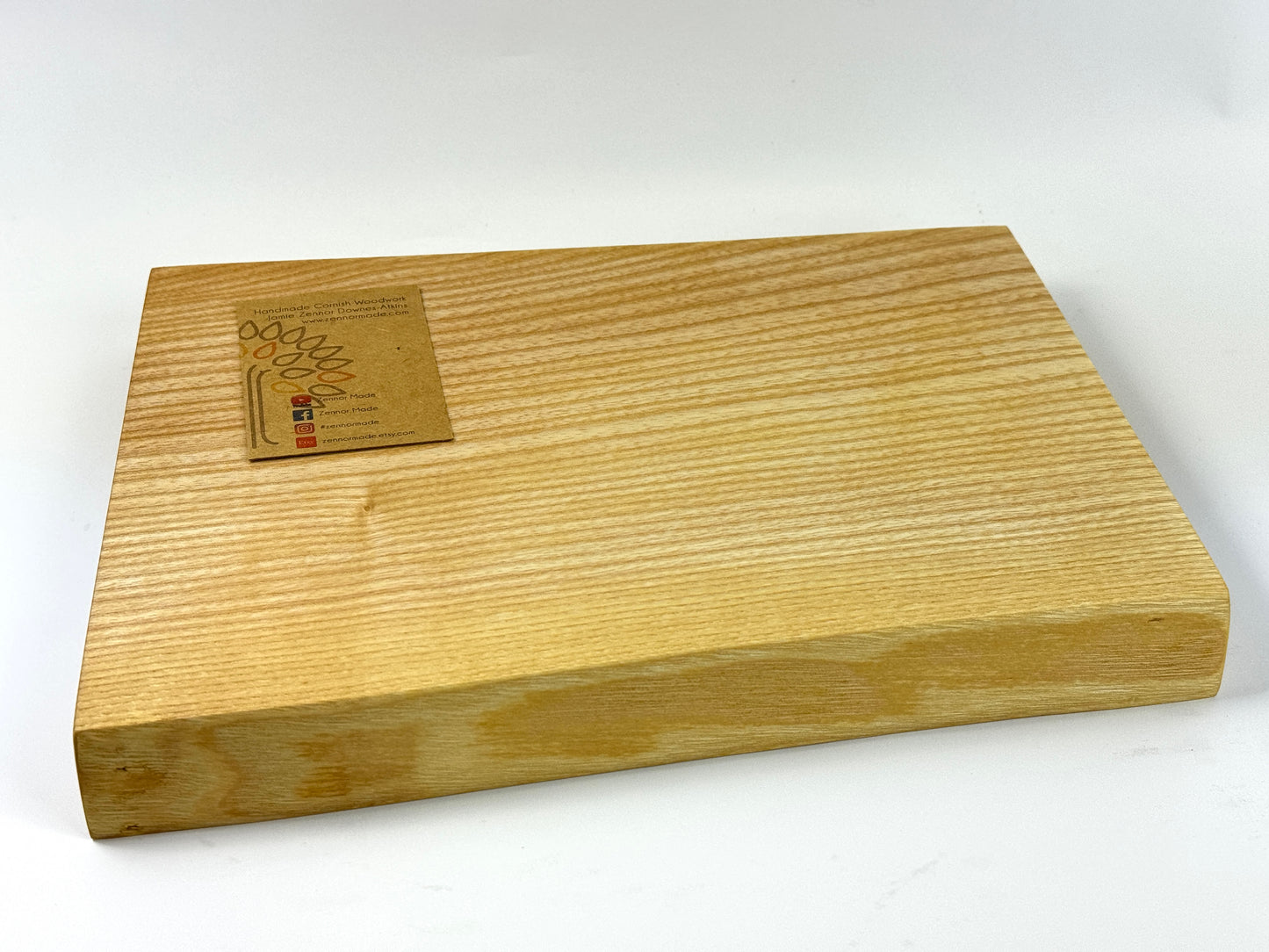 Cornish Ash 28 x 21cm cutting board