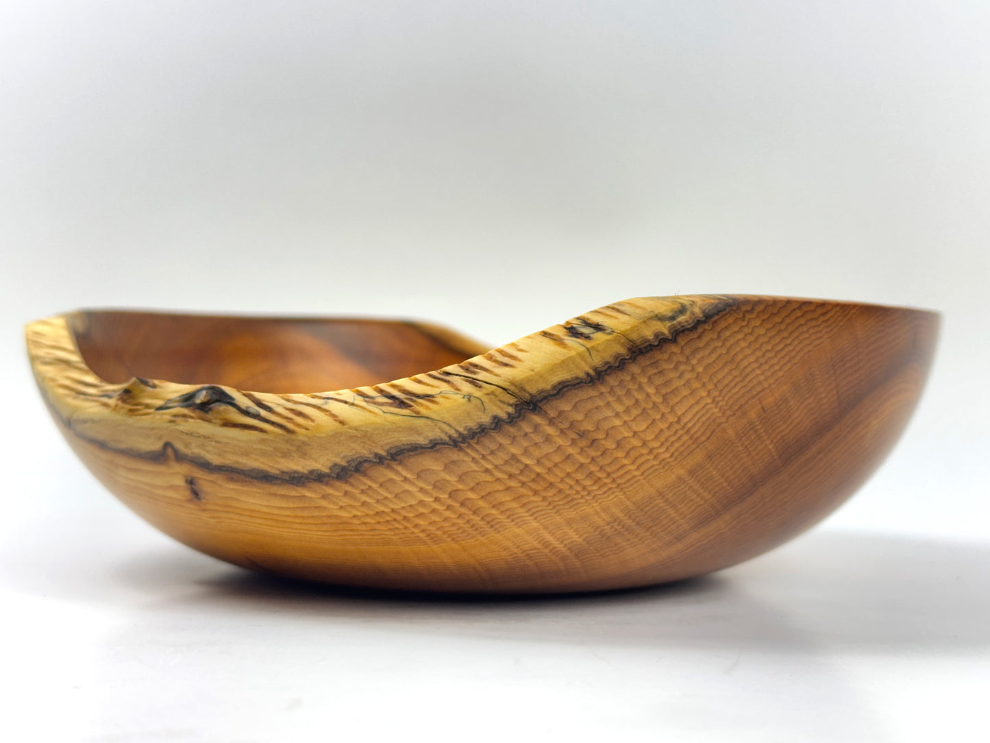 Cornish Yew bowl 18.5 cm