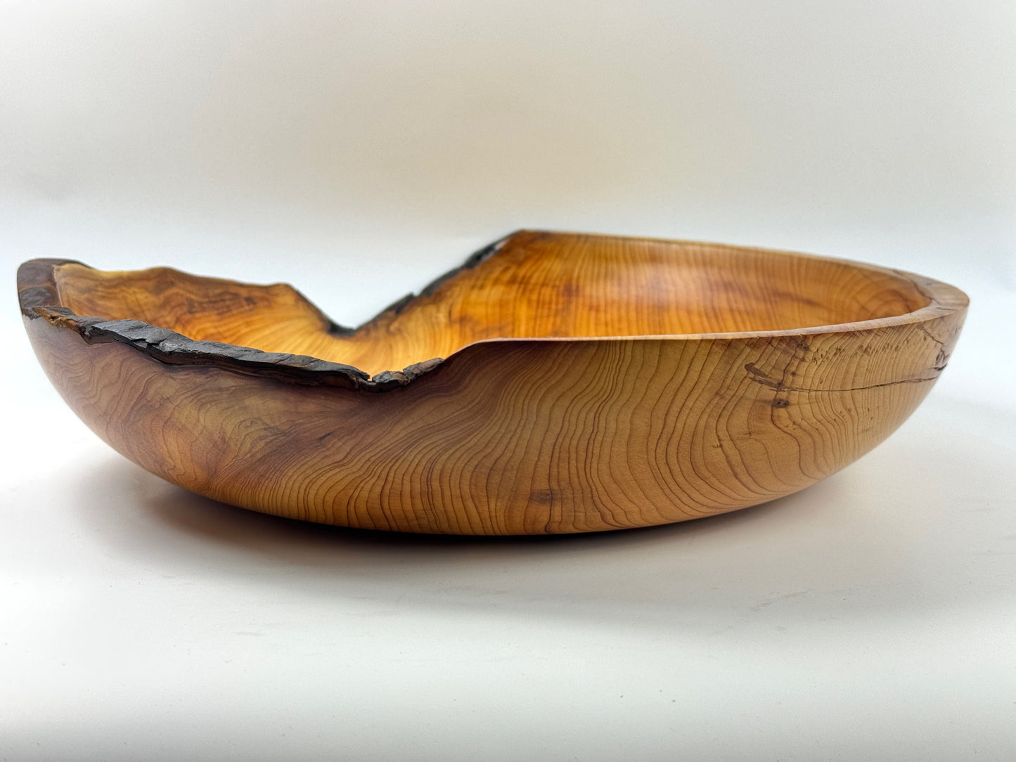 Cornish Yew bowl 32 cm