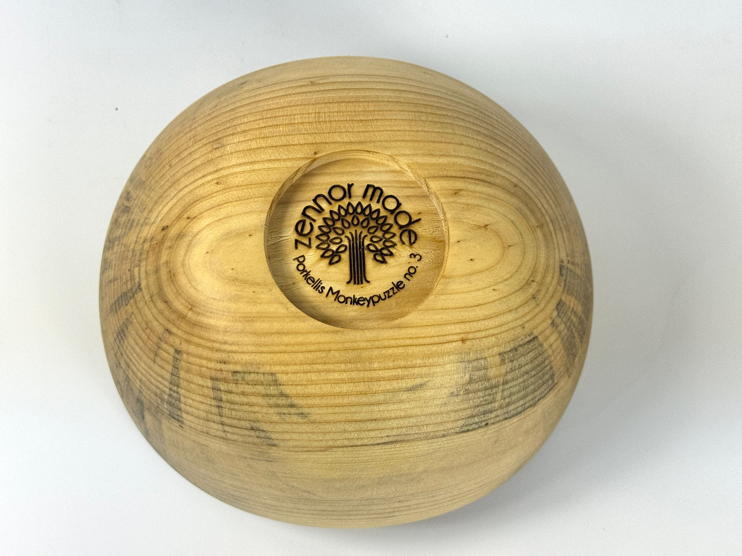 Porkellis Monkeypuzzle Bowl no 3 - 19cm