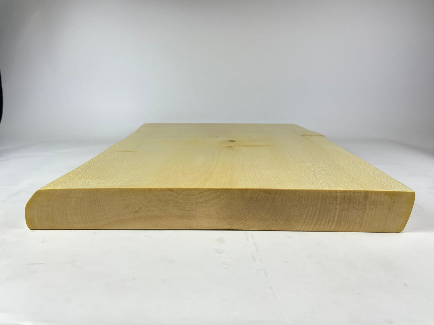 Cornish Sycamore 65x46 cm chopping board