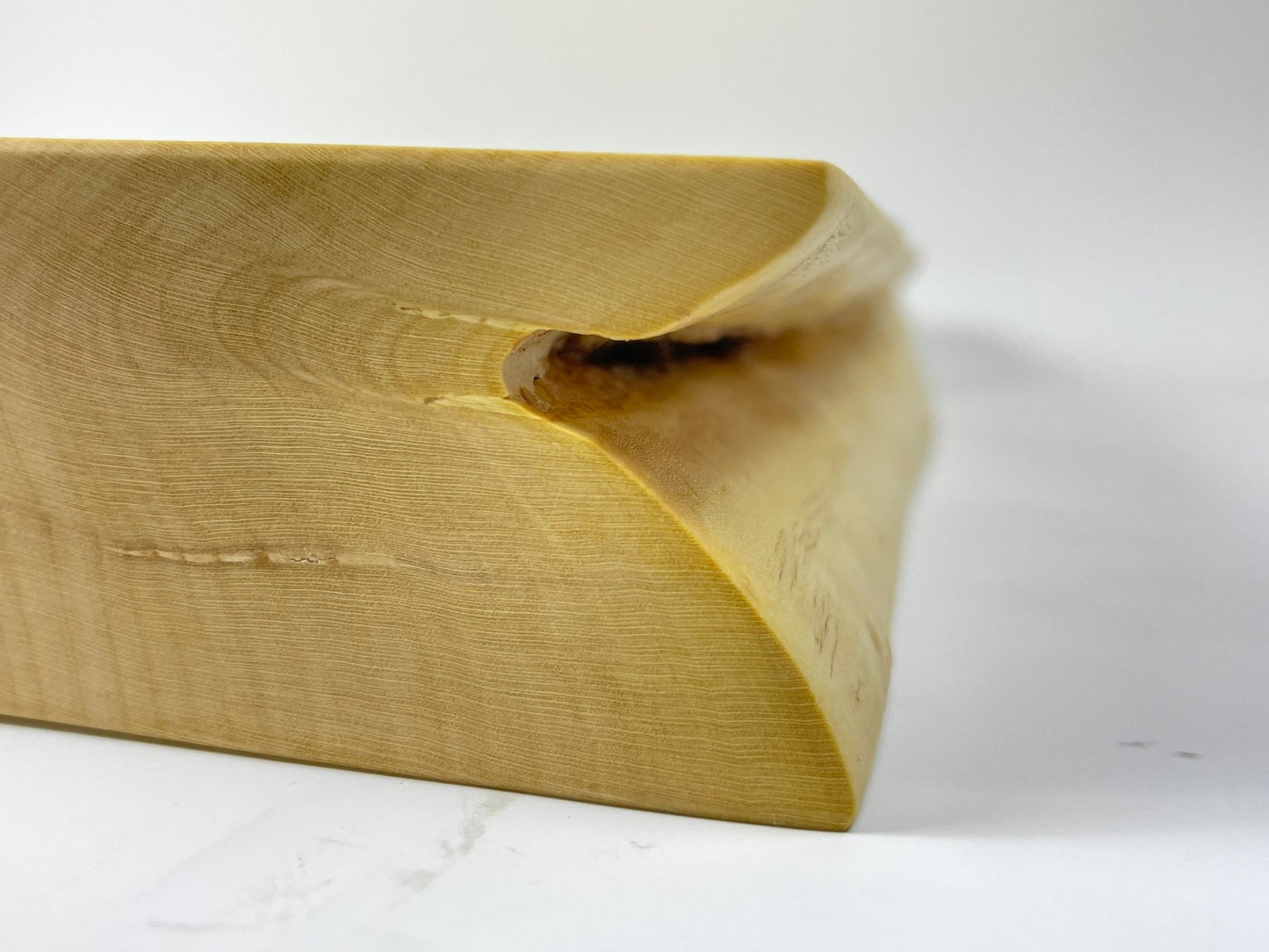 Cornish Sycamore 61x47 cm chopping board